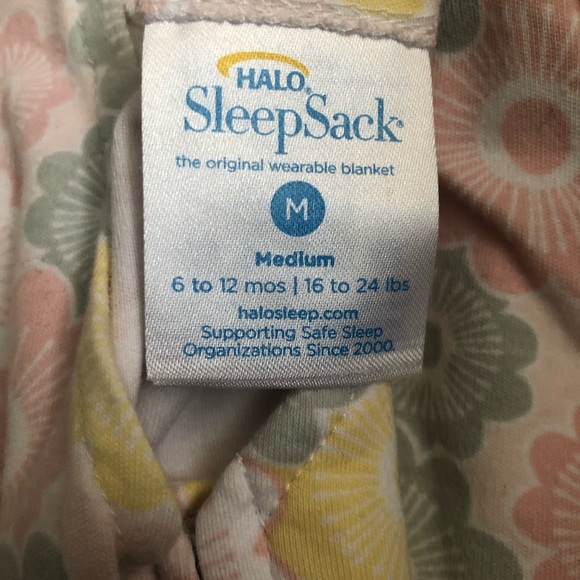 4 Infant swaddles and sleep sacks. NWOT - Picture 4 of 5